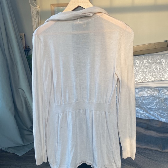 Elie Tahari merino wool light cardigan - Picture 4 of 8